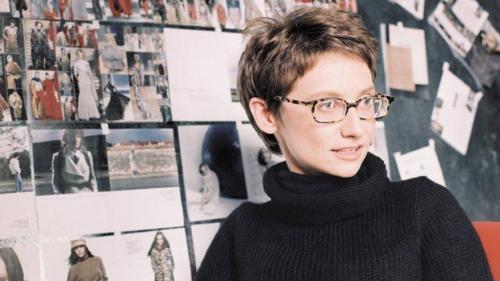 Кто такая Эвелина Хромченко и почему ее стиль очков так популярен. Биография Эвелины Хромченко