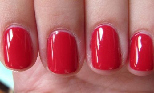 Какие виды лака наиболее устойчивы на поверхности гелевых ногтей. Биогель, шеллак, винилюкс или обычный лак для ногтей – разбираемся, что есть, что