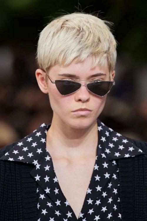 Какие особенности очков, как у Эвелины Хромченко делают их такими популярными. 7 рекомендаций Эвелины Хромченко по подбору очков