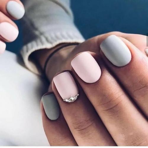 Шеллак и гель-лак на короткие ногти: как сделать идеальный маникюр 03 Шеллак и гель-лак на короткие ногти: как сделать идеальный маникюр 03