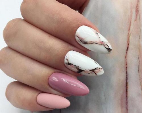 Бежевый маникюр с цветами: как создать стильный и эффектный дизайн 18 Бежевый маникюр с цветами: как создать стильный и эффектный дизайн 18