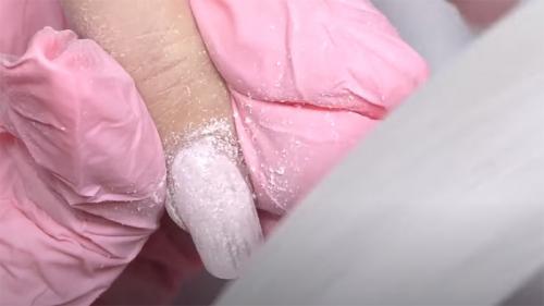 Базу или без базы? Как правильно подготовить ногти перед наращиванием полигелем 13 Базу или без базы? Как правильно подготовить ногти перед наращиванием полигелем 13