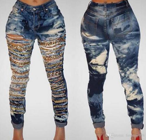 С чем носить рваные джинсы летом. Красивые модели женских рваных джинсов и с чем их носить