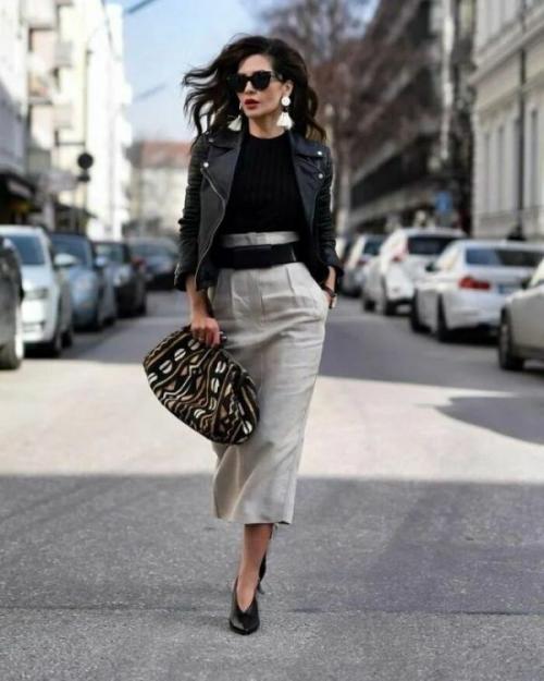 С чем носить косуху женщине з.  Как носить куртку-косуху с платьями и юбками в 2021 году женщинам за 45