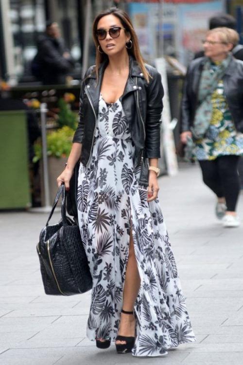 С чем носить косуху женщине з.  Как носить куртку-косуху с платьями и юбками в 2021 году женщинам за 45