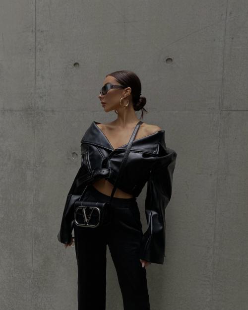 С чем носить косуху 2022. Как и с чем носить косуху в 2022: актуальные модели куртки, которые впишутся в любой образ