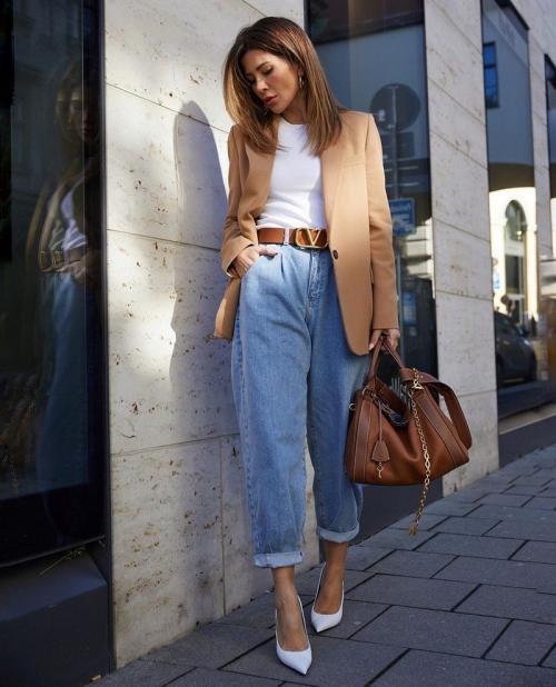 Стильные модели рваных джинсов 2022. Рваные джинсы в 2022 году: тренд или моветон? 30