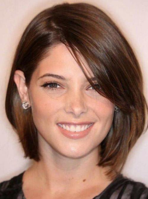 Объемная укладка каре феном. Как уложить каре? Выбираем способ в зависимости от особенностей стрижки 19 Объемная укладка каре феном. Как уложить каре? Выбираем способ в зависимости от особенностей стрижки 19