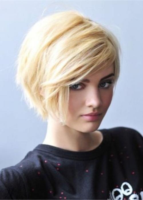 Короткие стрижки для кудрявых волос. Как подобрать короткую стрижку и прическу для кудрявых волос 24