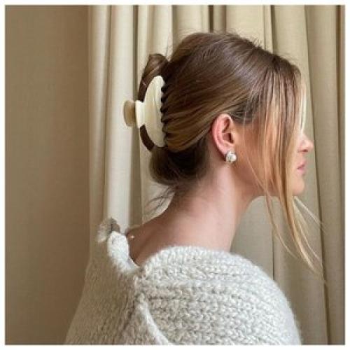 Вечерняя укладка на каре 2021. Прически на каре: виды, идеи, тренды