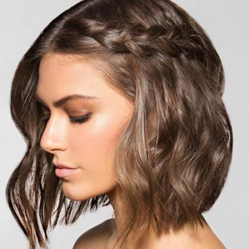 Прическа на каре вечерняя. Варианты прически на вечер