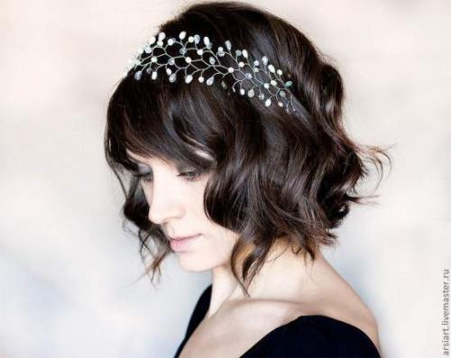 Прическа на каре вечерняя. Варианты прически на вечер