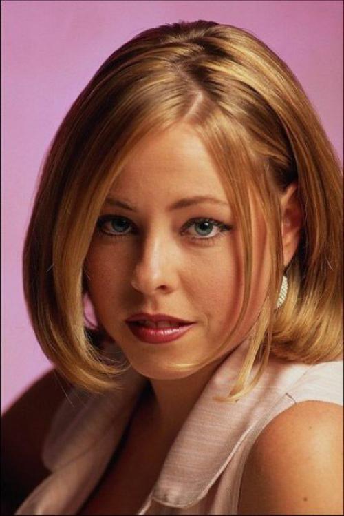 Как уложить каре самой. Укладка каре в домашних условиях