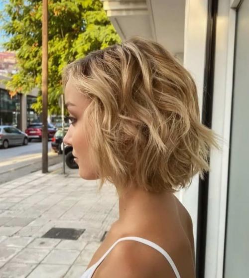 2022 каре с короткой макушкой. Стрижка каре на короткие волосы 2022 – самые стильные виды 10