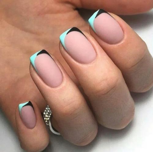 Белый матовый маникюр 2022-2023. Модные оттенки сезона для матовых ногтей 02