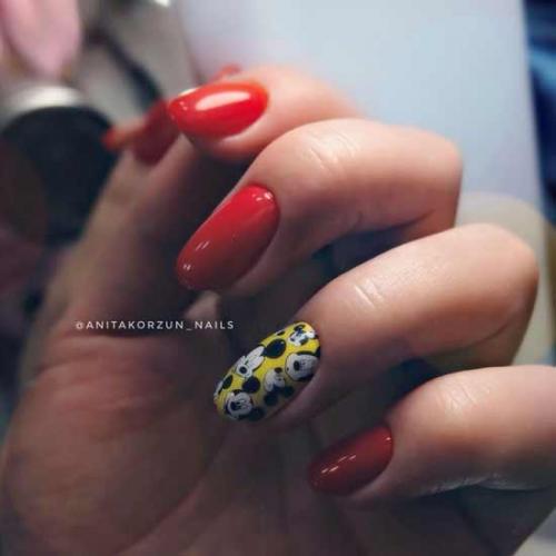 Красивый красный маникюр на короткие ногти. Модный красный маникюр на короткие ногти 2022: лучшие фото-новинки