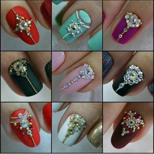 Маникюр со стразами и бульонками. Дизайн ногтей с бульонками: фото наиболее удачных вариантов