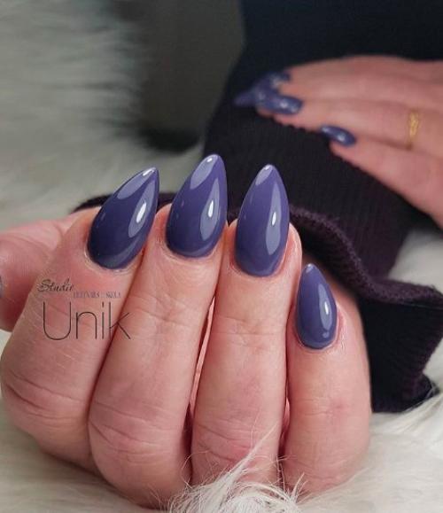 Как удлинять ногти при овальном маникюре с блестками. Как выбрать лак, учитывая форму ногтей?