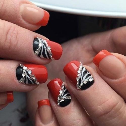 Красивый черный маникюр со стразами. Общие рекомендации для черного маникюра со стразами