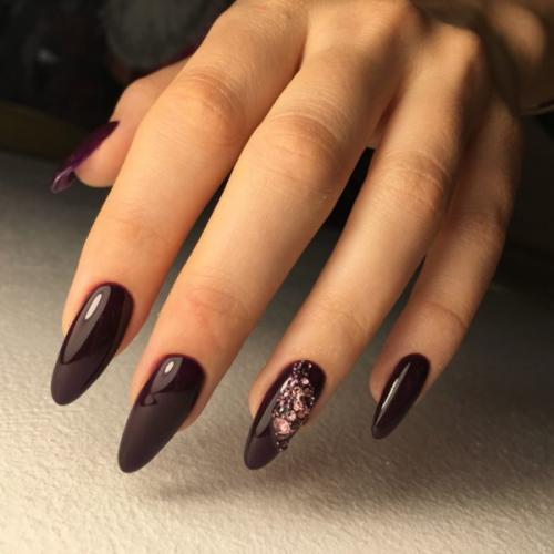 Бордово красный маникюр. Идеальный бордовый маникюр. Модные тенденции, идеи дизайна.