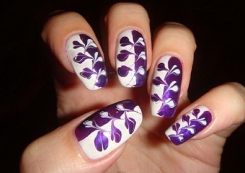 Какие преимущества имеет маникюр иголкой по мокрому лаку