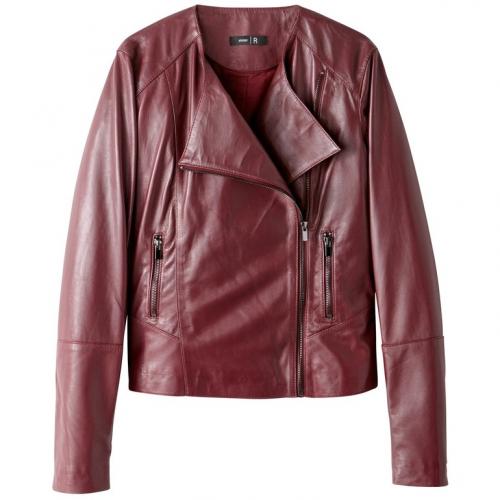 Какие особенности тела следует учитывать при выборе стеганой косухи и рваных джинсов. Идеальная посадка кожаной куртки. Какая?