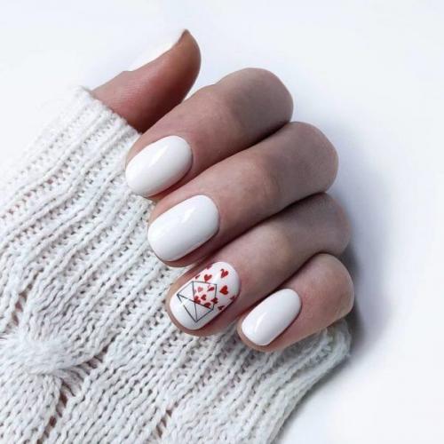 Маникюр для привлечения любви и денег. Какой маникюр привлечет любовь в вашу жизнь