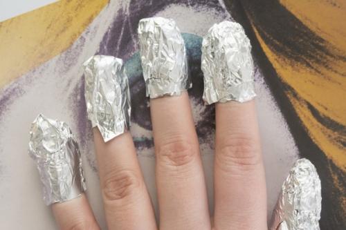 Шеллак и гель-лак. Разница в технике нанесения и снятия