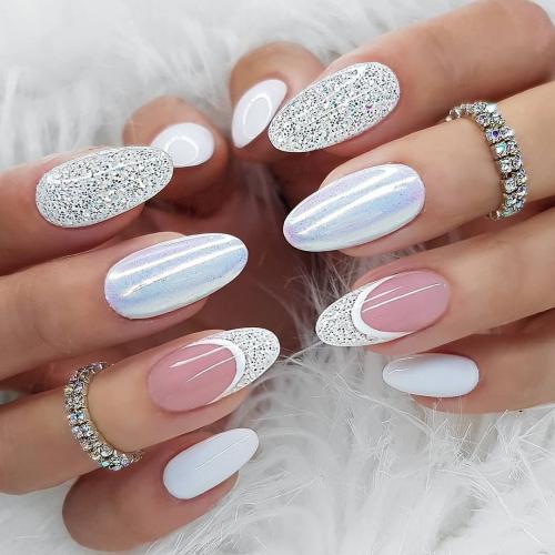 Френч на овальные ногти. Классные идеи французского маникюра на овальные ногти