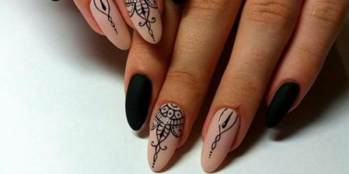 Особенности и варианты оформления матового черного маникюра.  Особенности матового маникюра 12