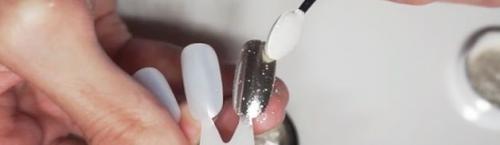 Как создать эффект зеркальный на черном и розовом маникюре. Как сделать зеркальный маникюр в домашних условиях: пошаговая инструкция фото