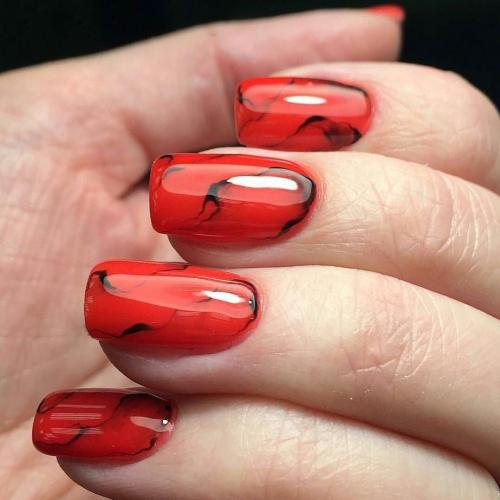 Как создать эффект камень на черном и розовом маникюре. Дизайн мраморного маникюра в фотографиях