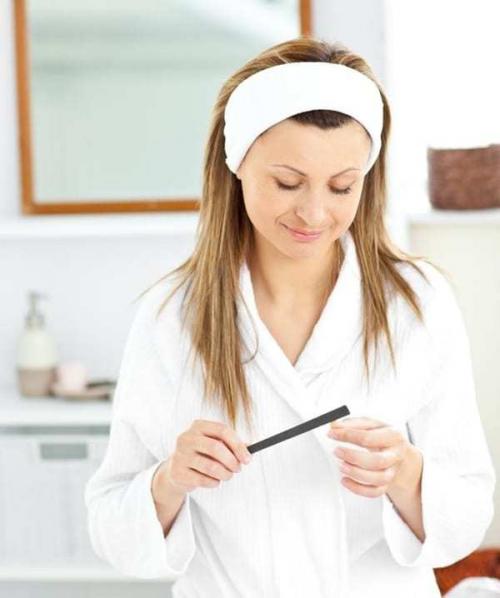 Маникюр для привлечения любви и денег. Маникюр по фен-шуй