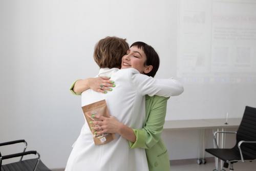 Как девушки создают успешные социальные проекты. ZOE