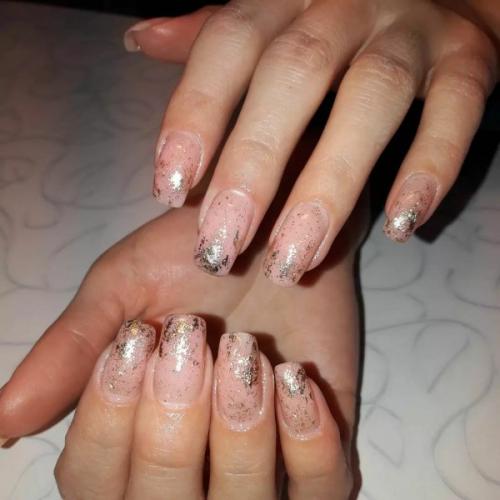 Как убрать маникюр на квадратных ногтях розовым с черным. Фотоидеи маникюра для квадратных ногтей с учетом их длины