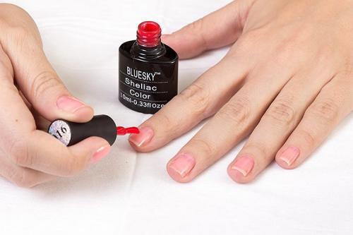 Покрытие гель-лаком для начинающих. Какие инструменты и принадлежности нам понадобятся