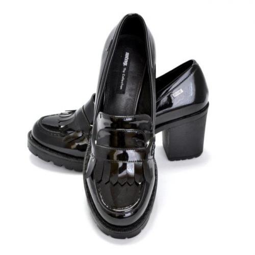 Лоферы женские 2021. Красивые модели женских лоферов и с чем носить такую обувь в 2021 году