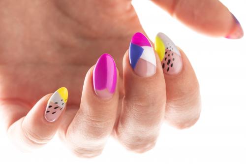 Сколько должны держаться нарощенные ногти акригелем. Акригель —, что это такое и как с ним работать?