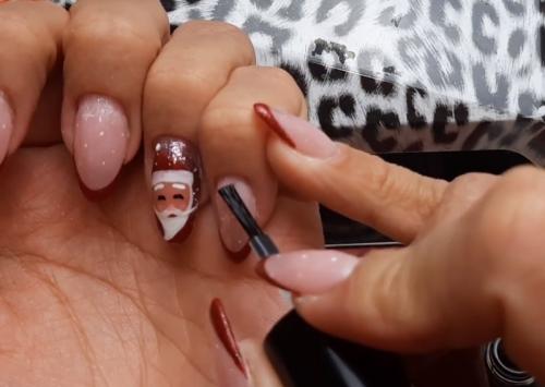 Как убрать длину ногтей с гель-лаком. Коррекция гель-лака без снятия цвета