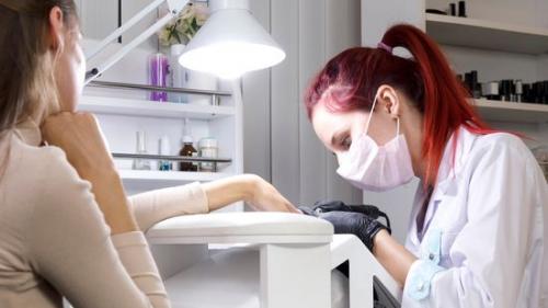 Как подготовить ногти перед маникюром шеллаком