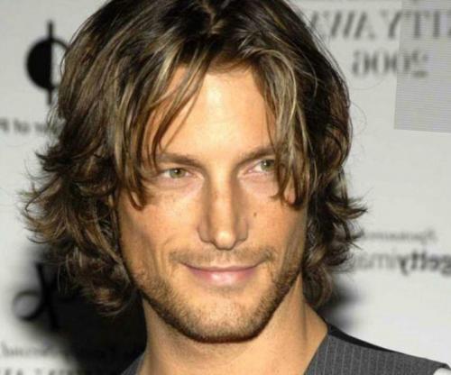 Стрижки для кудрявых волос мужские. Стильные мужские стрижки на волнистые волосы