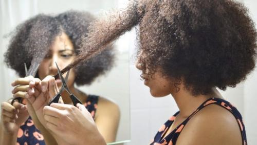 Стрижки для кудрявых волос. Особенности стрижки для вьющихся волос 32