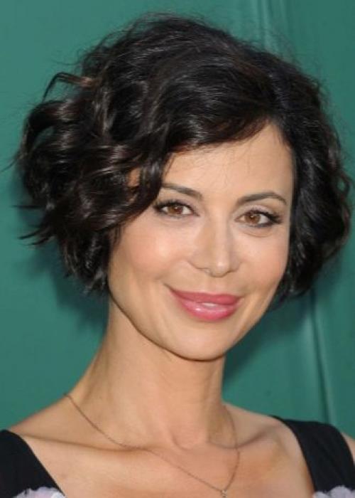 Стрижки на волнистые волосы без укладки. Особенности вьющихся прядей 06 Стрижки на волнистые волосы без укладки. Особенности вьющихся прядей 06