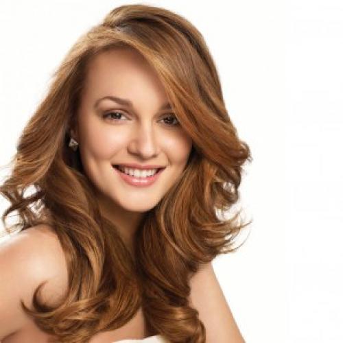 Градуированная стрижка на кудрявые волосы. Как выбрать стрижку для вьющихся волос