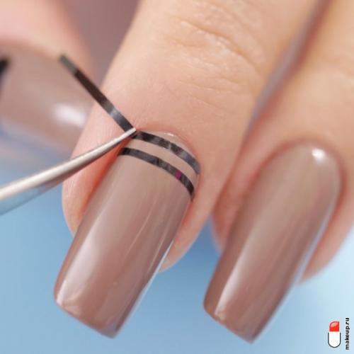 Бантик на ногтях из страз. Пошаговая фотоинструкция: как нарисовать бантик на ногтях