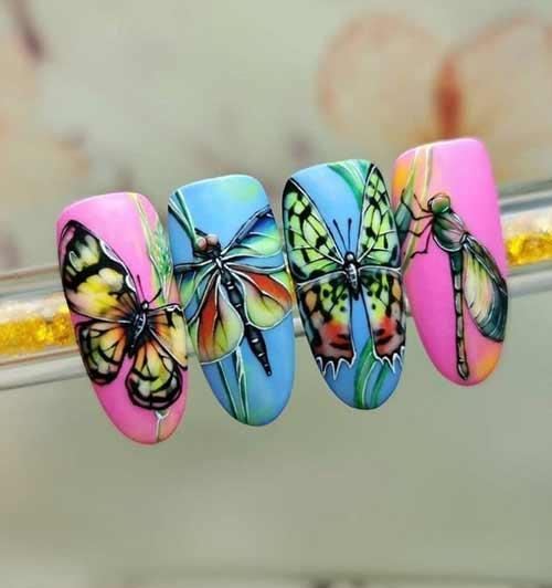 Маникюр с бабочками 2021: фото-новинки дизайна