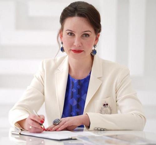 Как избежать неровностей на ногтях рук 03