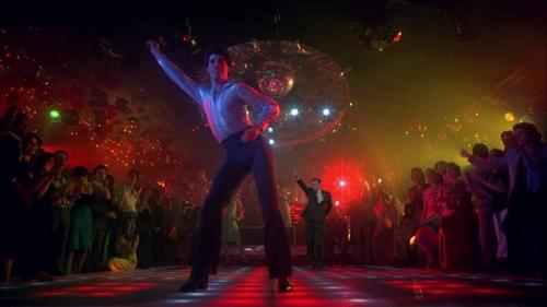 Стиль Диско в одежде. Правила составления мужского и женского образа 11 Стиль Диско в одежде. Правила составления мужского и женского образа 11