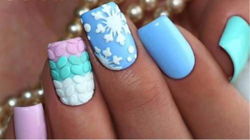 Цвет маникюра на новый год 2022. Новогодний маникюр 2022, который принесет удачу в следующем году