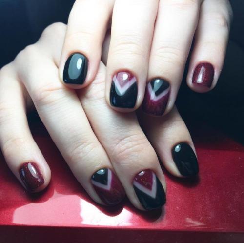 Маникюр красный с черным и белым. Дизайн красно-черных ногтей омбре 2020-2021